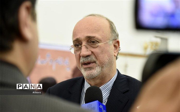 استاندار البرز: کارگزاران نظام باید رهروان راستین بنیان گذار کبیر انقلاب باشند