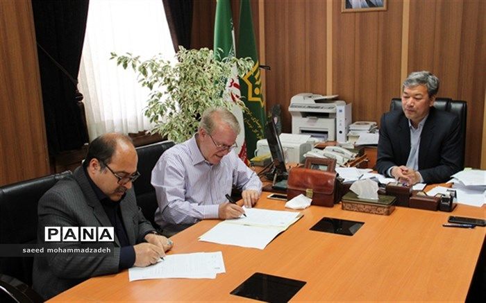 امضا تفاهم نامه ساخت سالن ورزشی مجهز در آموزش و پرورش ناحیه دو مشهد