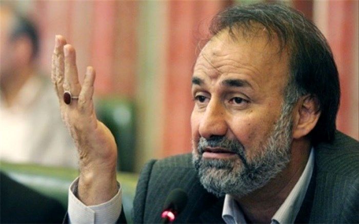 بیادی: توهین به هر شخصی کار غلطی است