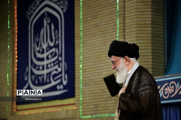 دیدار رئیس و نمایندگان مجلس شورای اسلامی با مقام معظم رهبری