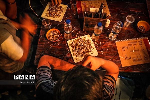 تب و تاب بازی ایران و اسپانیا در شهر