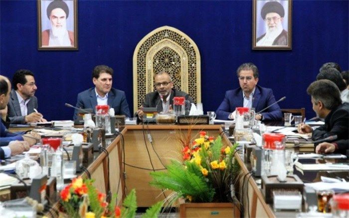 پشت صحنه نوسانات بازار، ردپای عده ای رانت جو دیده می شود