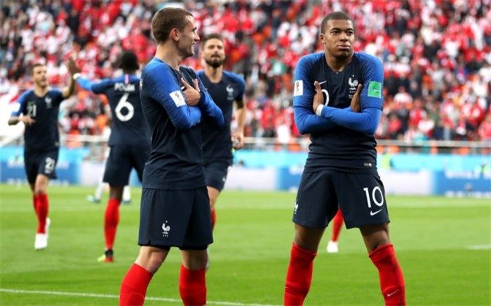 جام جهانی 2018؛ پرواز خروس‌ها به یک هشتم نهایی با برد حداقلی