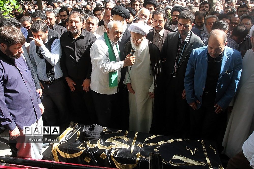 مراسم تشییع مرحوم حجت الاسلام‌سیدعلی اکبرحسینی