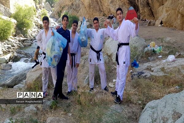 حضور ورزشکاران شهرستان اسلامشهر در طرح پاکسازی رودخانه کن