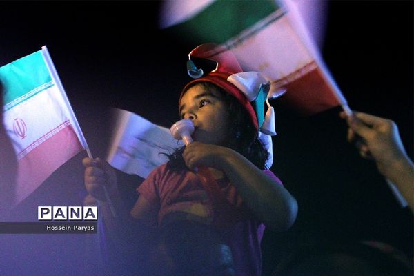 استقبال مردمی از ورود تیم ملی  به ایران