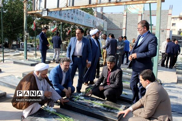 مراسم عطر افشانی قبورشهدا، گرامیداشت هفته قوه قضائیه در اسلامشهر