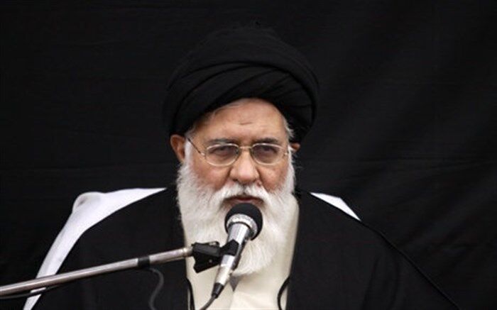 علم‌الهدی : کشور در بحران اقتصادی نیست؛ مفسدان کودتای اقتصادی کرده‌اند