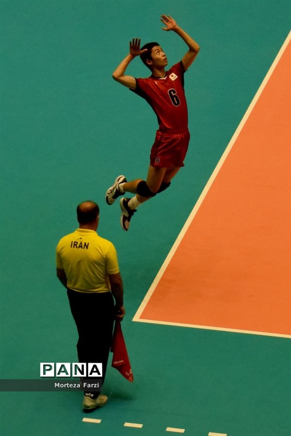 مسابقات قهرمانی والیبال نوجوانان آسیا در تبریز/ژاپن 3 -0– چین