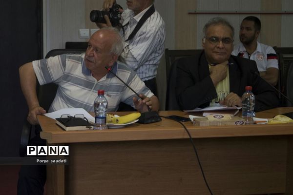 نشست خبری سرمربی جدید تیم فوتبال تراکتورسازی