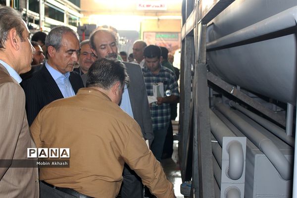 بازدید استاندار آذربایجان شرقی از واحد های تولیدی و صنعتی شهرک سلیمی