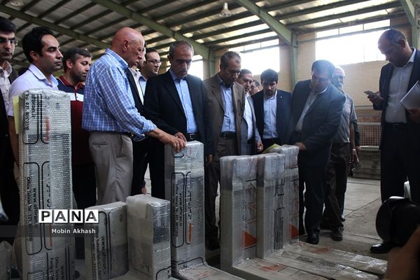 بازدید استاندار آذربایجان شرقی از واحد های تولیدی و صنعتی شهرک سلیمی