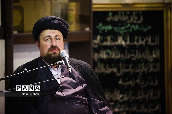 دیدار برگزیدگان کنگره ملی پرسش مهر18 با سید حسن خمینی