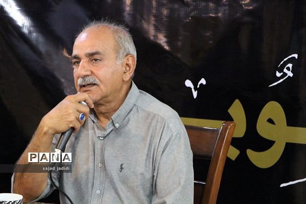 کتاب«من یک بازیگرم» با حضور پرویزپرستویی در یزد رونمایی و امضا شد