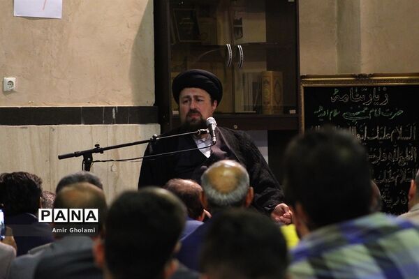 دیدار برگزیدگان کنگره ملی پرسش مهرهجدهم با سید حسن خمینی