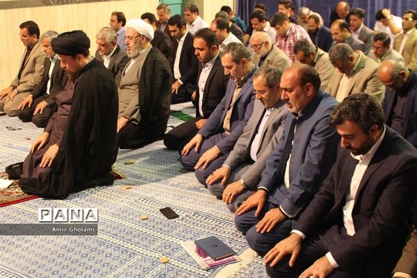 دیدار برگزیدگان کنگره ملی پرسش مهرهجدهم با سید حسن خمینی