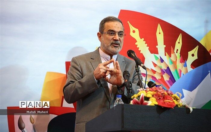 وزیر آموزش‌وپرورش: امیدوارم با ساماندهی کنکور اجازه نفس کشیدن به مدارس داده شود