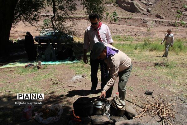 اردوی تفریحی و تشکیلاتی مربیان پیشتاز سازمان دانش آموزی تربت حیدریه