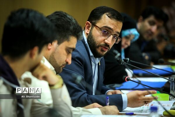 جلسه هیأت امنای سازمان دانش آموزی با حضور وزیر آموزش و پرورش