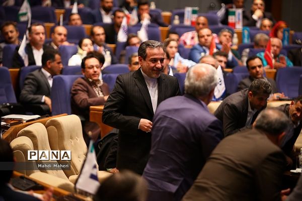 نهمین جشنواره تجلیل و تکریم از کارآفرینان و مدیران اشتغالزای کشور