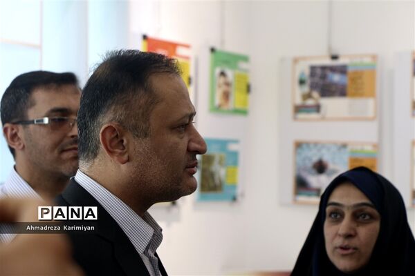 افتتاحیه نمایشگاه  مبارزه با مواد مخدر و رفتارهای پرخطر