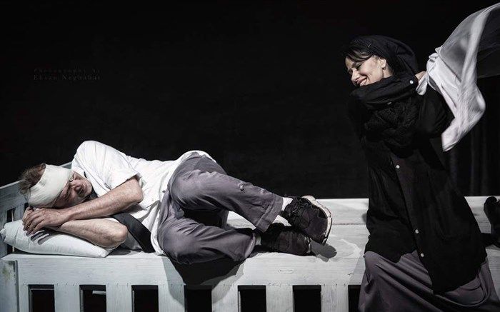 «زخم‌های وحشتناک زمین بازی» به دختران ایرانشهر تقدیم شد