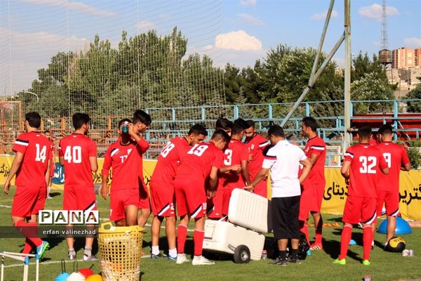 تمرینات تیم تراکتور سازی تبریز