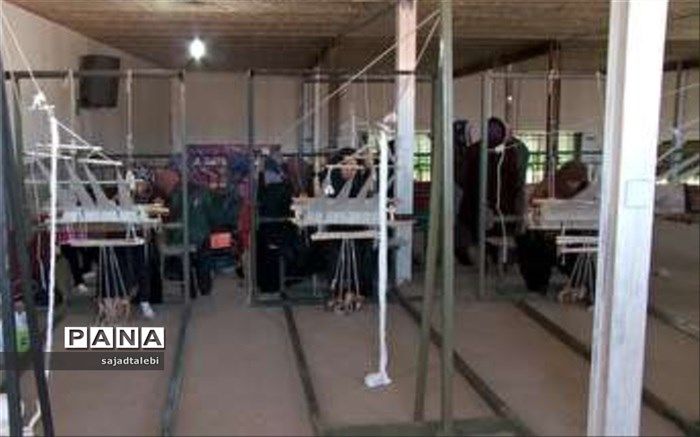 اشتغالزایی 107 زن سرپرست خانوار در خراسان جنوبی