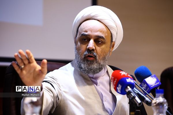 مراسم رونمایی از سامانه خدمات الکترونیک قضایی