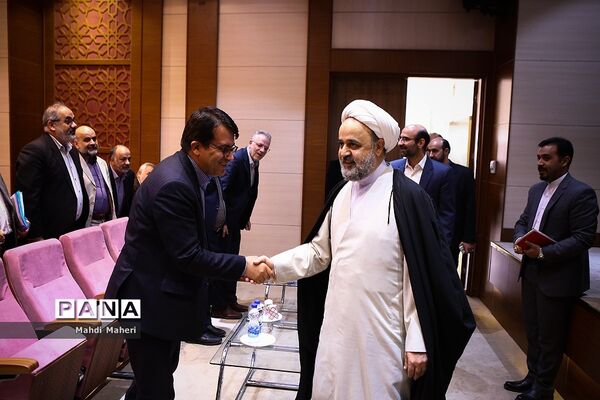 مراسم رونمایی از سامانه خدمات الکترونیک قضایی