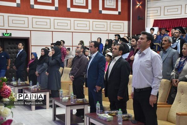 جشن فارغ‌التحصیلی دانشجوهای دانشگاه مازندران