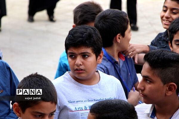 رقابت برگزیدگان مسابقات دانش‌آموزی تورنی تیم  ریاضی یزد