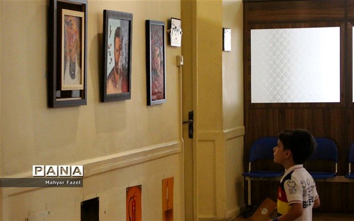 نماینده انجمن حمایت از قربانیان اسید پاشی : معضل اسید پاشی  یک بار برای همیشه باید حل و فصل شود