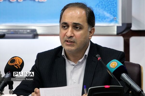 نشست خبری مسابقات ورزشی قهرمانی دانش آموزان دختر و پسر کل کشور
