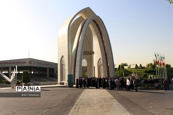 مراسم اختتامیه کنگره ملی پرسش مهر هجدهم