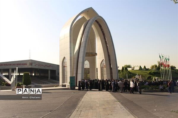 مراسم اختتامیه کنگره ملی پرسش مهر هجدهم