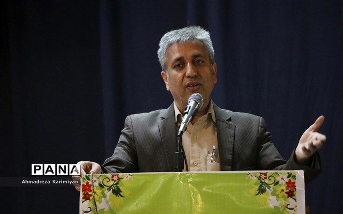 فعالیت بیش از 1750 مرکز مهارت آموزی دانش آموزان در سطح استان فارس