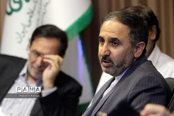 نشست هم‌اندیشی مسئولان سازمان دانش‌آموزی و جمعی از نمایندگان مجلس