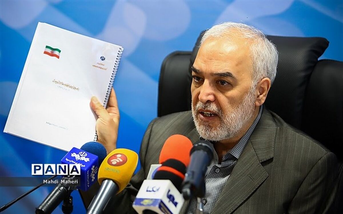 دوره‌های آموزشی ویژه دبیران پایه دوازدهم از مرداد برگزار می‌شود