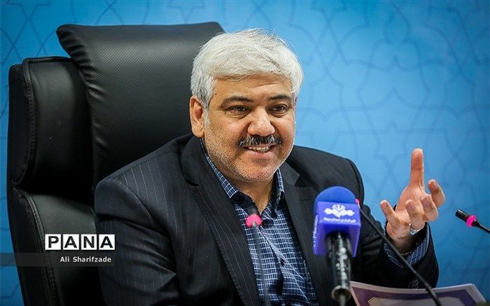 پاداش بازنشستگان آموزش و پرورش تا پایان شهریور تسویه می‌شود