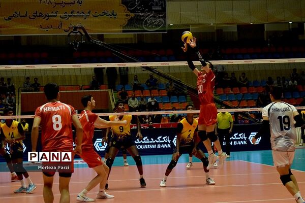 مسابقات قهرمانی والیبال نوجوانان آسیا در تبریز؛ ایران- سریلانکا