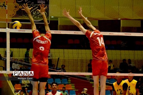 مسابقات قهرمانی والیبال نوجوانان آسیا در تبریز؛ ایران- سریلانکا