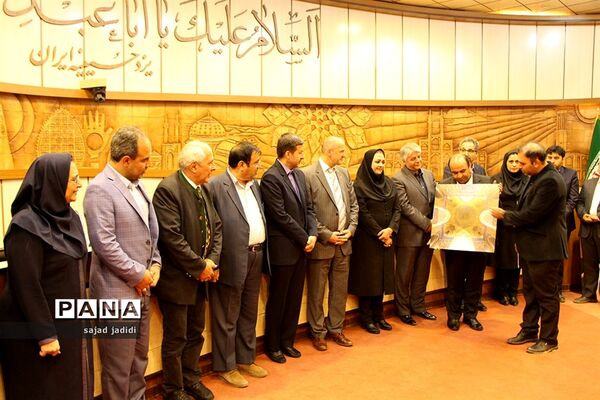امضا تفاهم نامه شهرداری یزد با بنیاد جهانی انرژی