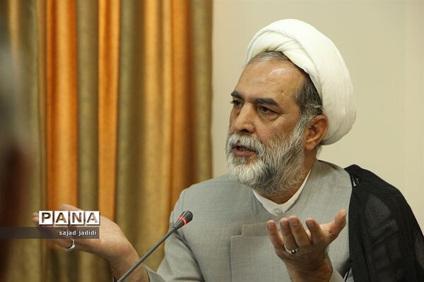 نشست خبری دومین رویداد فرهنگی کتاب سال یزد برگزار شد