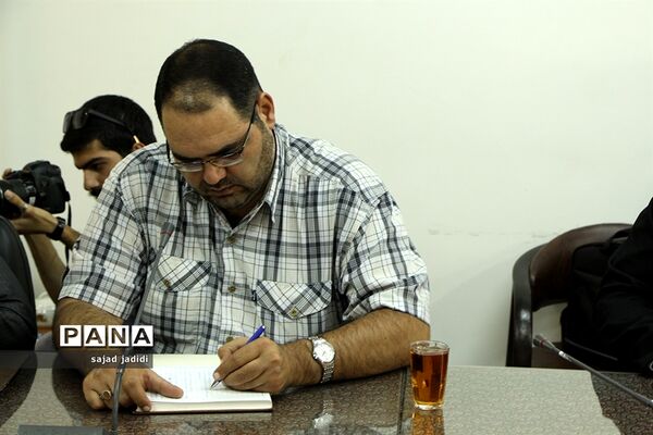 نشست خبری دومین رویداد فرهنگی کتاب سال یزد برگزار شد
