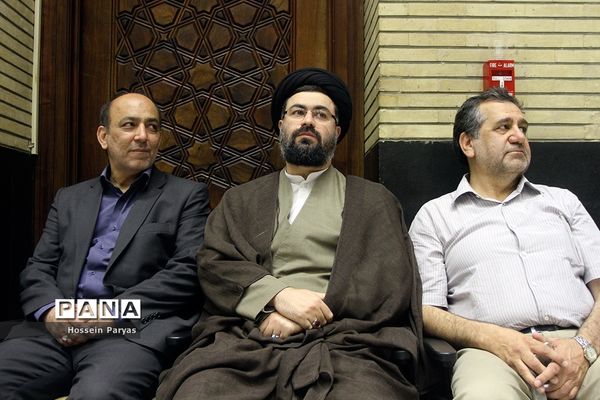 مراسم ترحیم پدر مصطفی تاج‌زاده