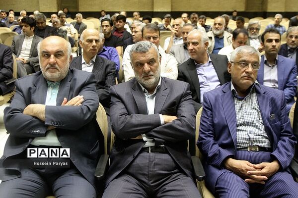 مراسم ترحیم پدر مصطفی تاج‌زاده
