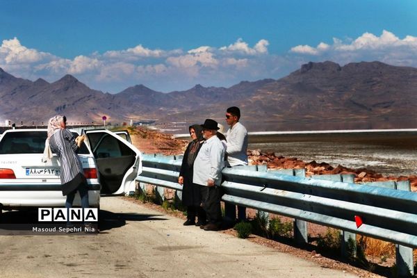 دریاچه ارومیه، طلوعی از جنس مهتاب و غروبی از جنس مرداب