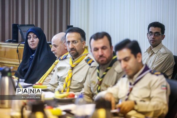 نشست کمیته فنی بررسی نظام جامع آموزشی سازمان دانش آموزی
