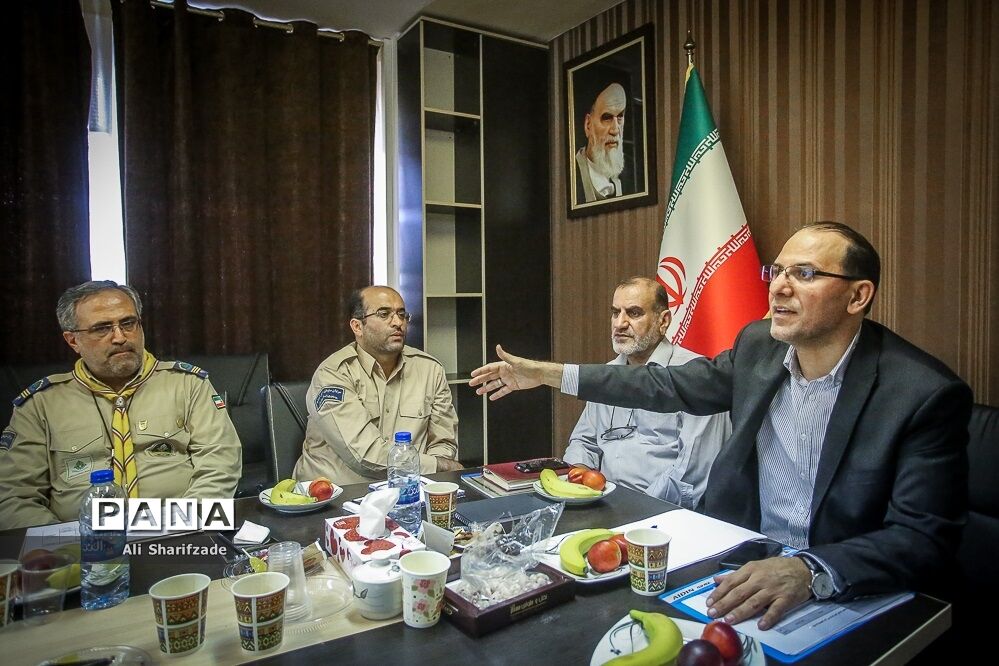 نشست کمیته فنی بررسی نظام جامع آموزشی سازمان دانش آموزی
